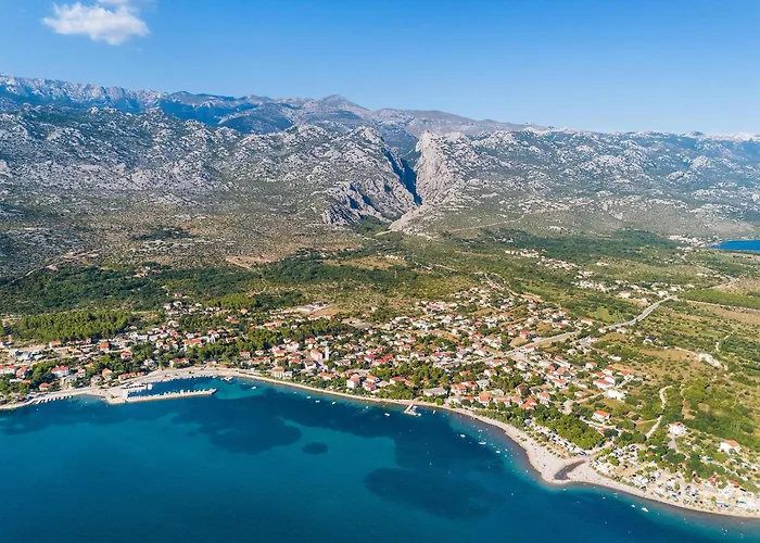 1 Bedroom Beautiful In Διαμέρισμα *
