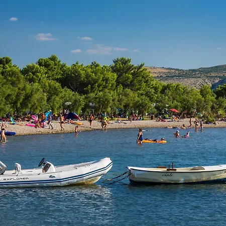 Apartmán 1 Bedroom Beautiful In *